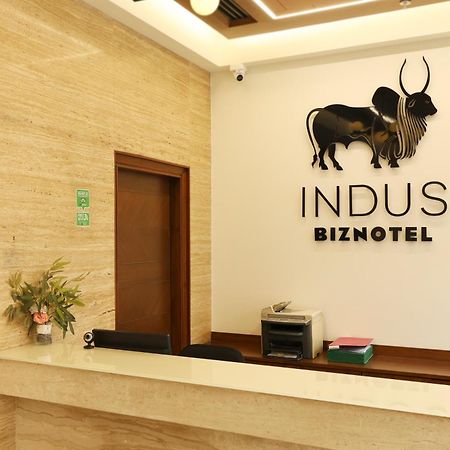 Indus Biznotel Нью-Дели Экстерьер фото